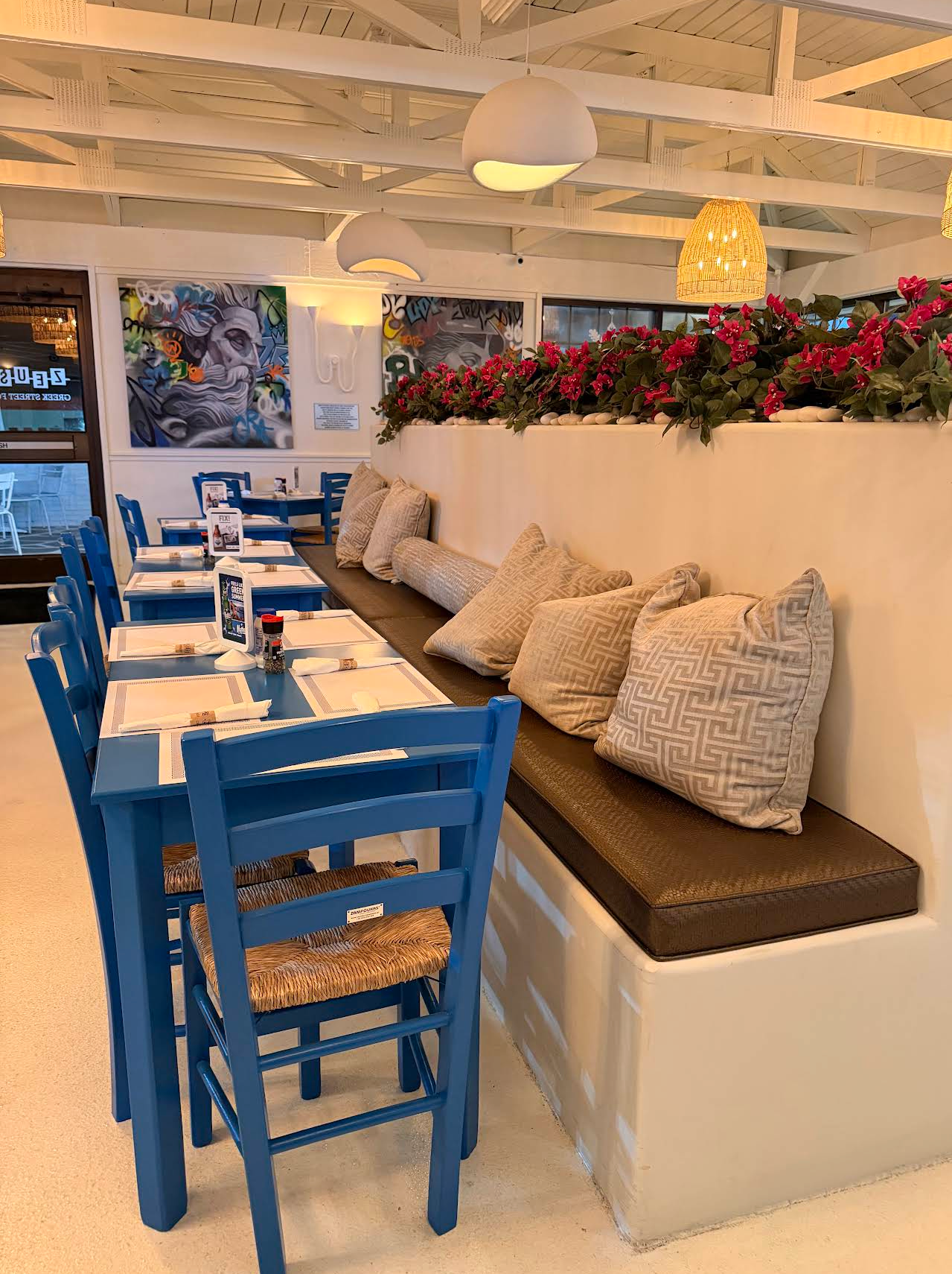 Zeus Greek Street Food Roswell - Banquette Seating